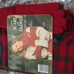 Red Scarf and Gloves Set for Women